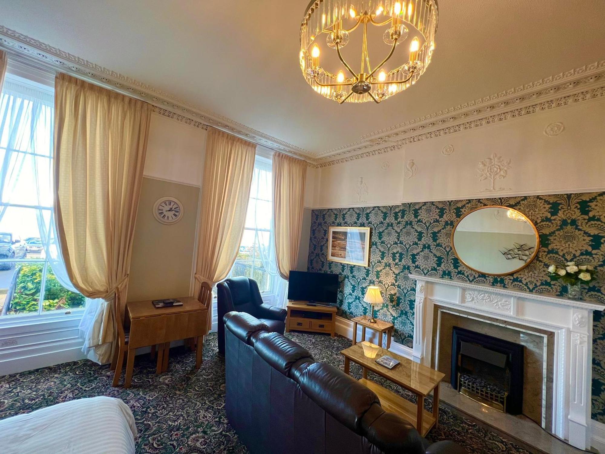 Eden Vale Ground Floor Sea View Apartment Morecambe Exterior photo